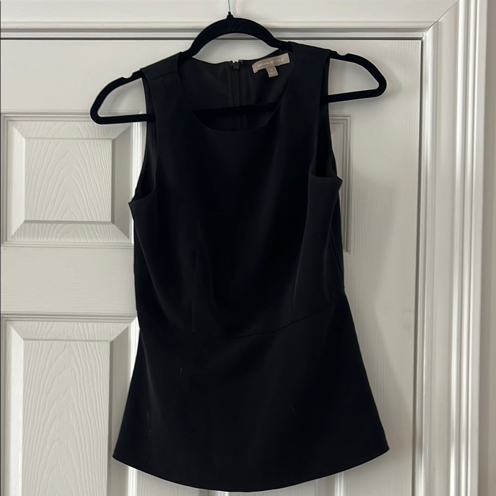 Banana Republic Black Fitted Sleeveless Blouse